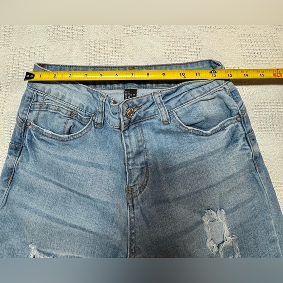 Forever 21 Light Blue Push Up Jeans Women - Picture 7 of 10